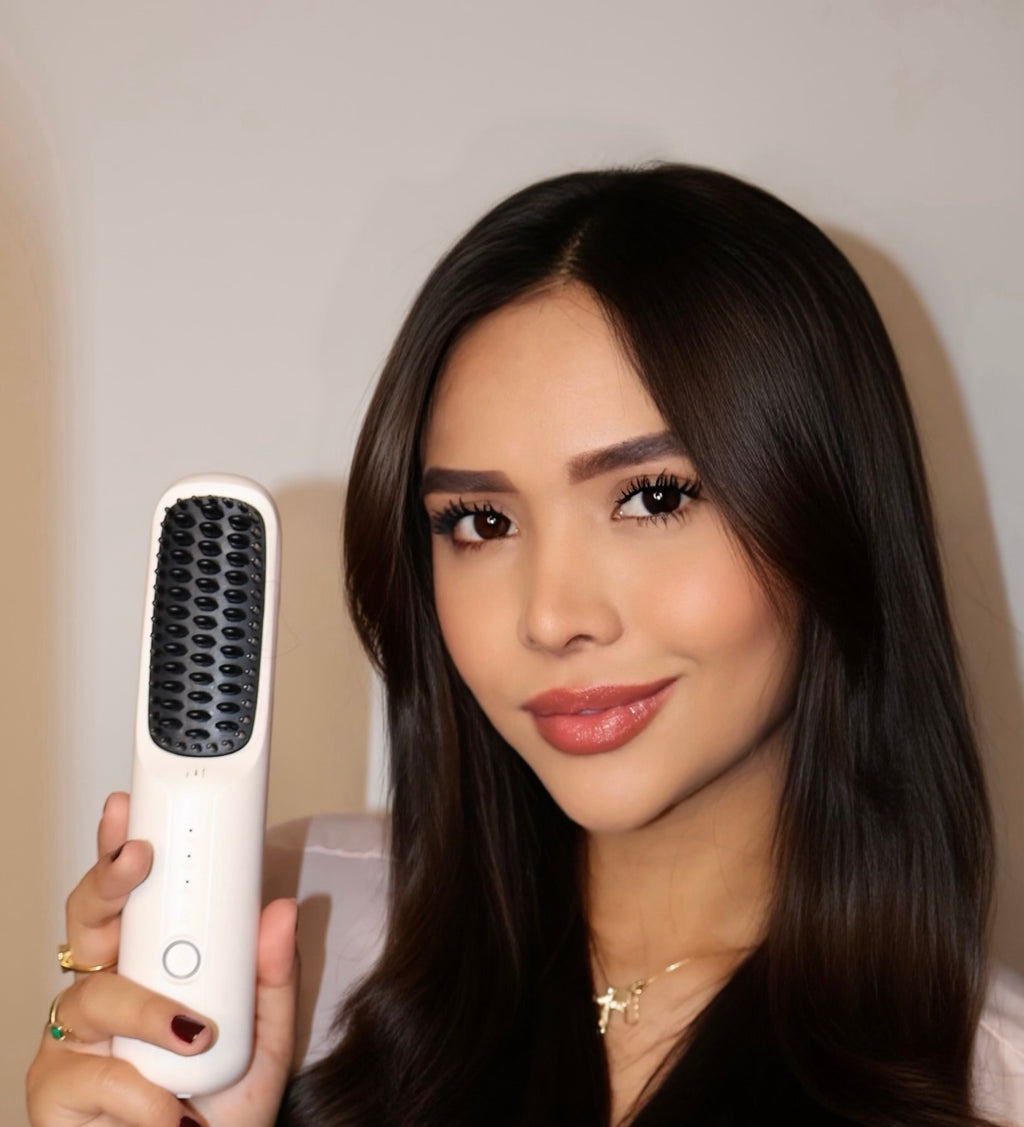GlowBrush-Bella & Glow