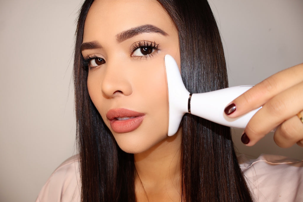 SkinSculpt – Bella & Glow